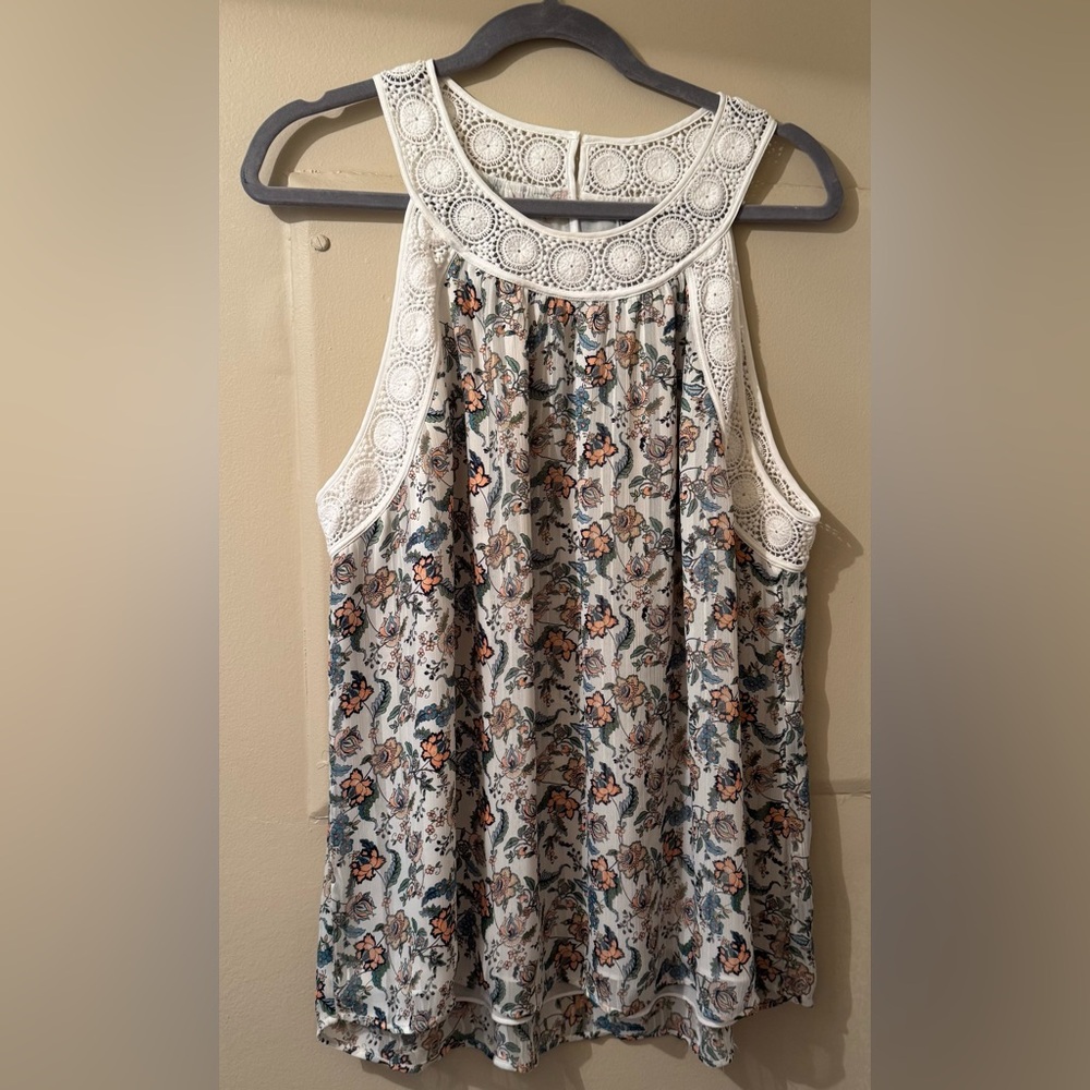 Daniel Rainn Floral Sleeveless Top with Lace Detail